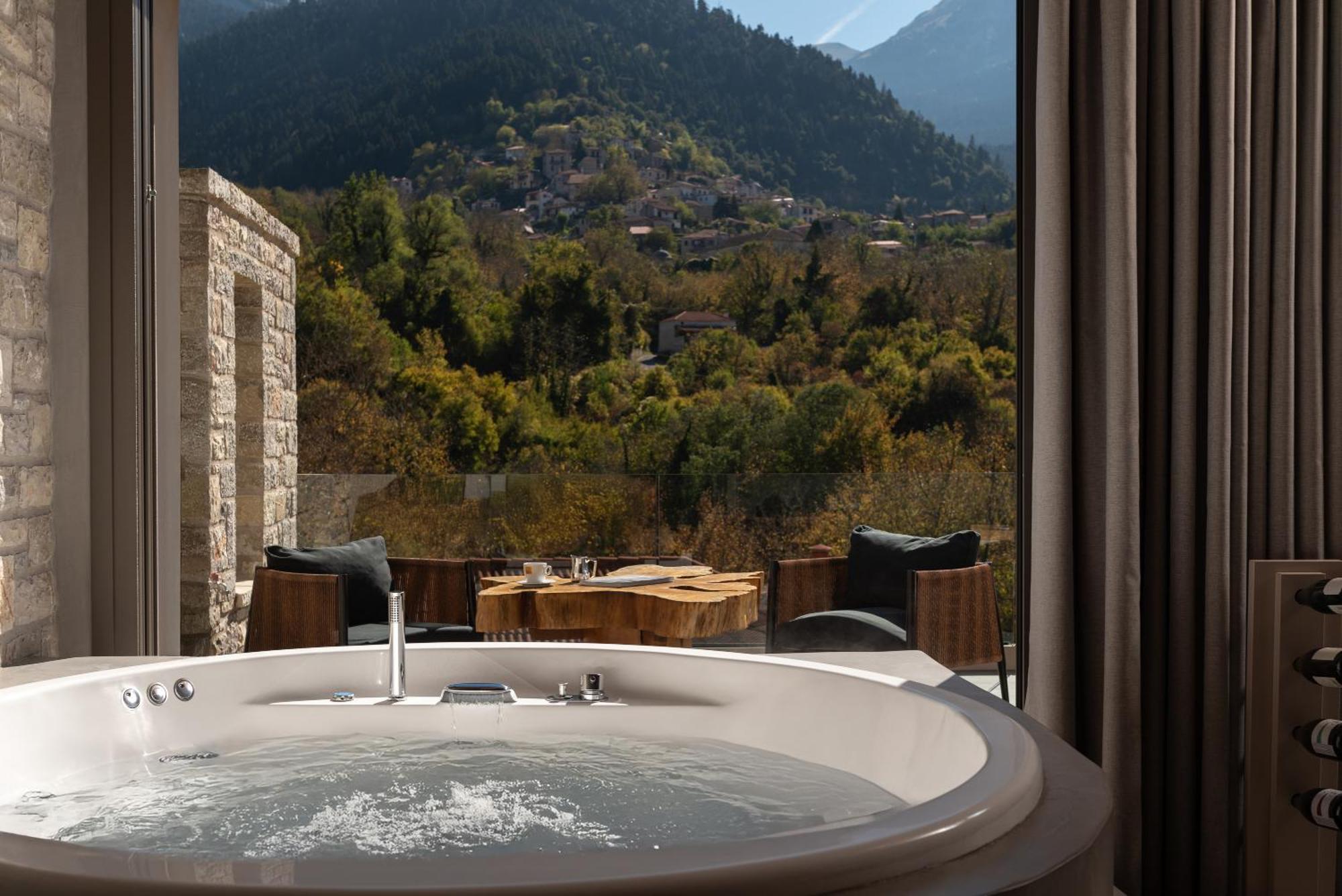 Mega Chorio Evora Luxury Suites מראה חיצוני תמונה
